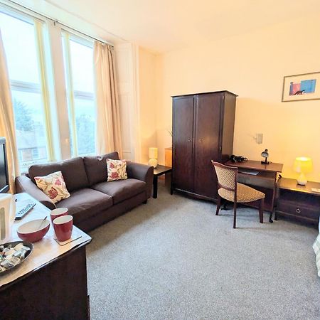 Hollybank - Ensuite Room & Use Of Large Shared Kitchen Dumfries Exterior foto