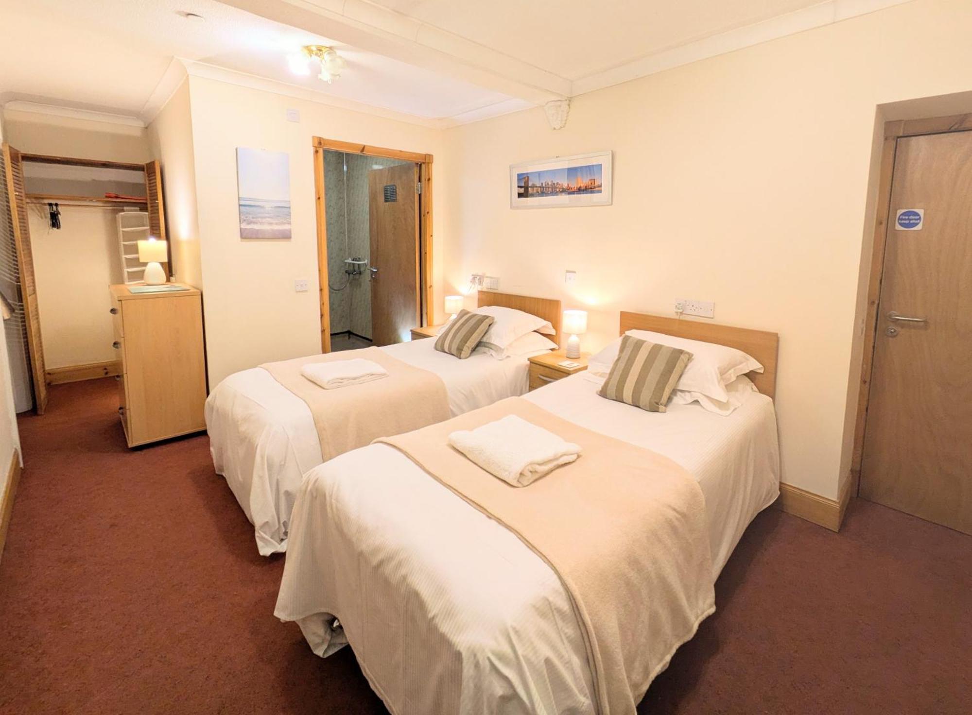 Hollybank - Ensuite Room & Use Of Large Shared Kitchen Dumfries Exterior foto